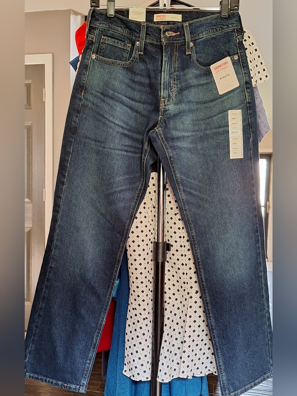 Levi Strauss Signature Athletic Fit Jeans 28x30 Flex Stretch NWT